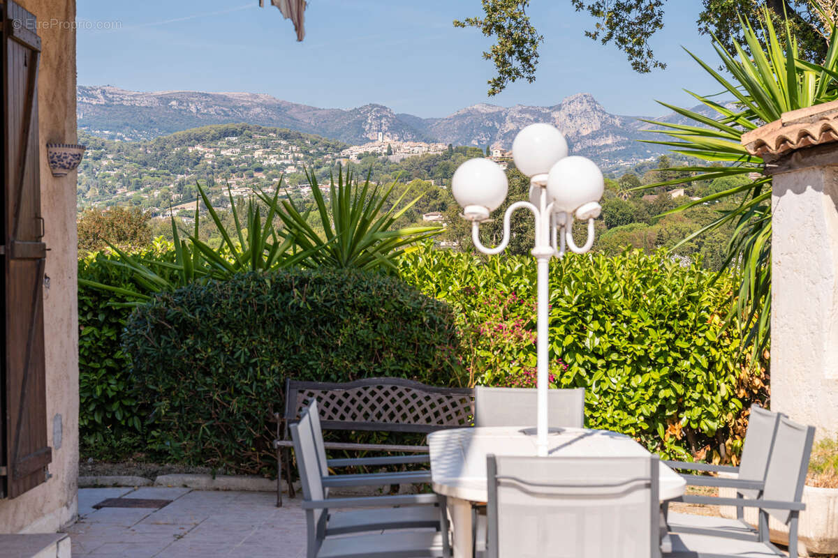 Maison à LA COLLE-SUR-LOUP