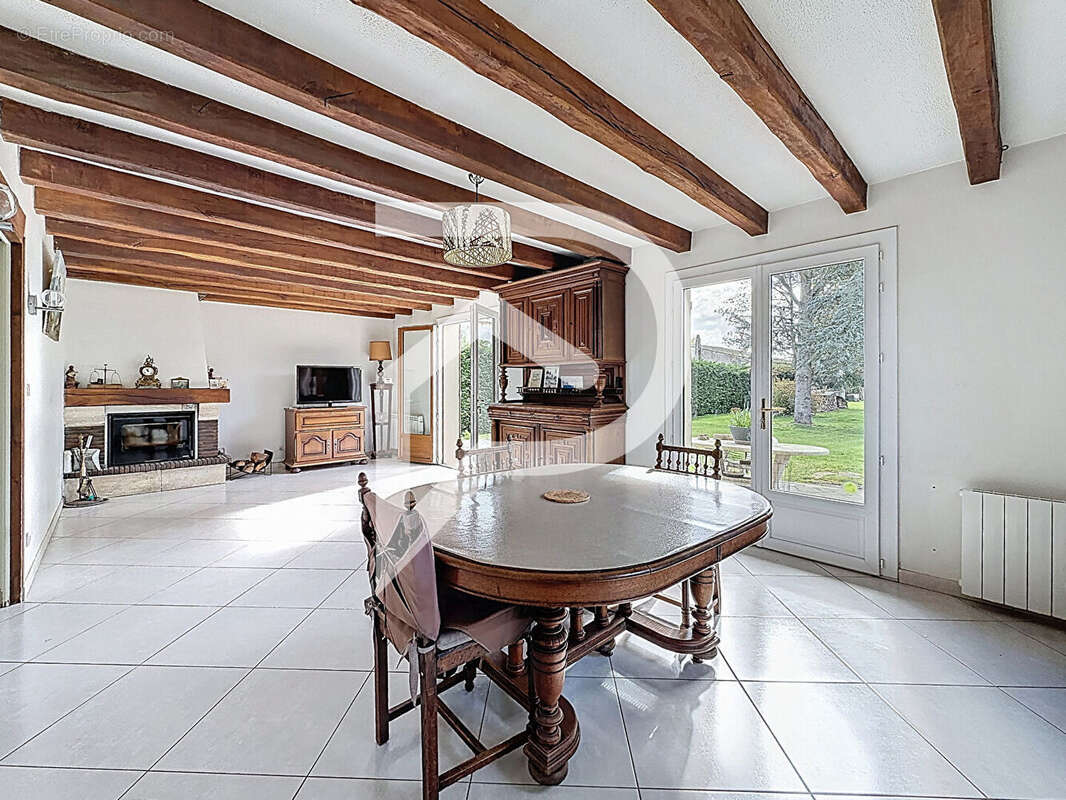 Maison à VERNOUILLET