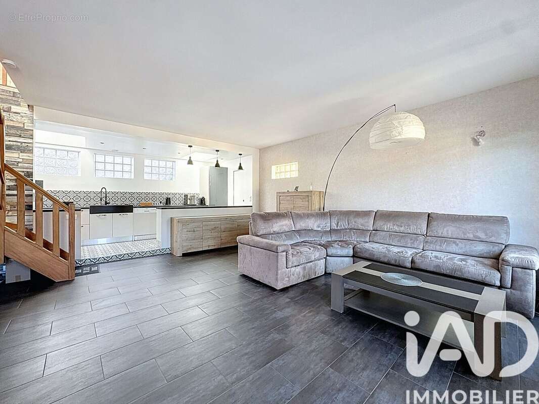 Photo 6 - Maison à CHAVILLE