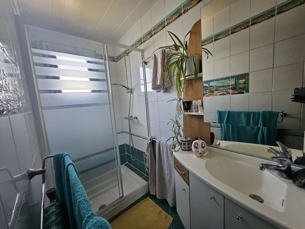 GRAVIGNY - Maison au Calme Proche Commodités et N154 - photo 11