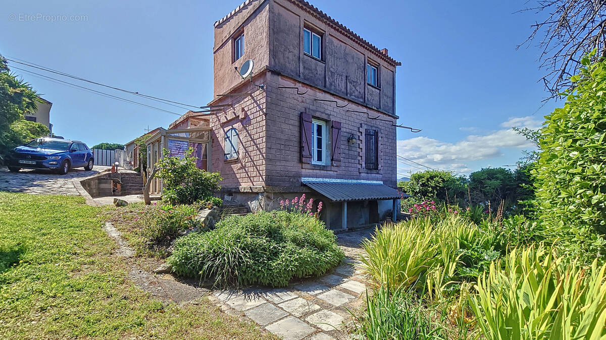 Maison à LA SEYNE-SUR-MER