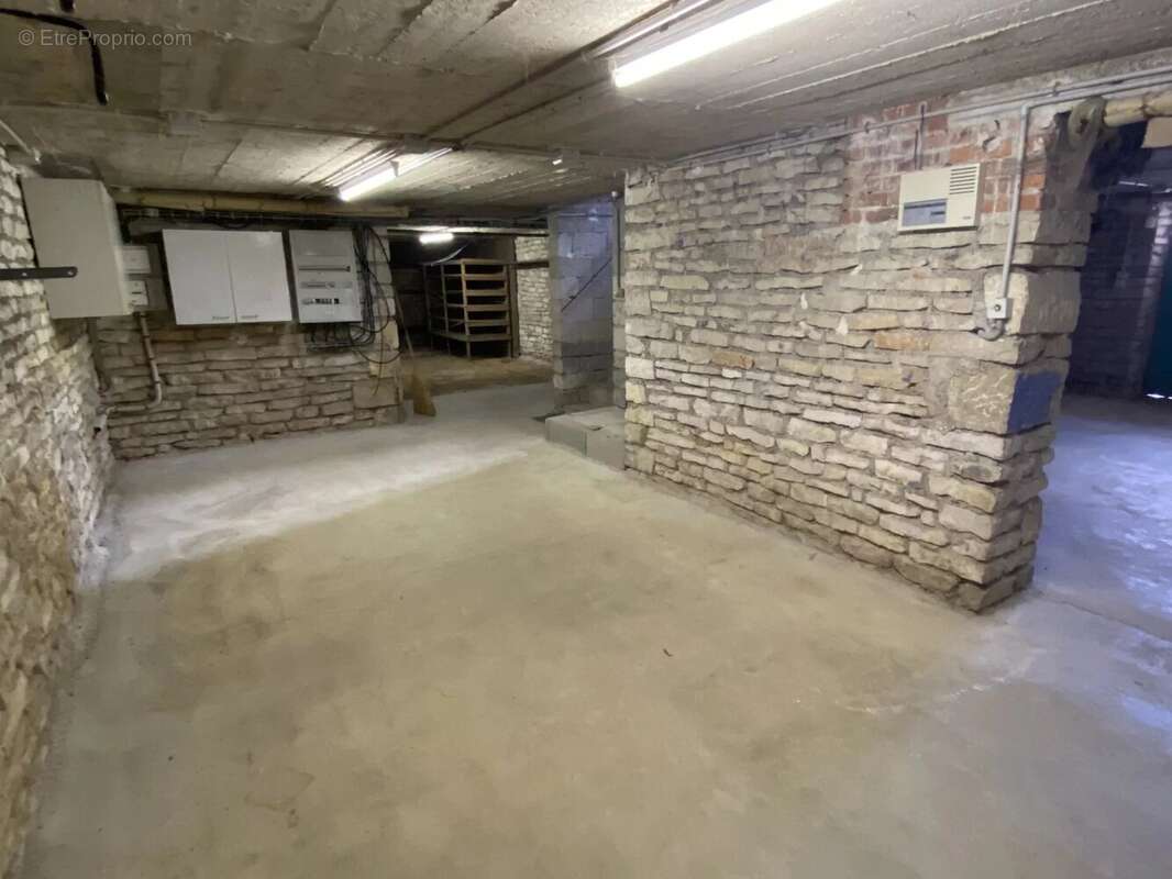 Maison 175 m² - 7 pièces avec dépendances - photo 19