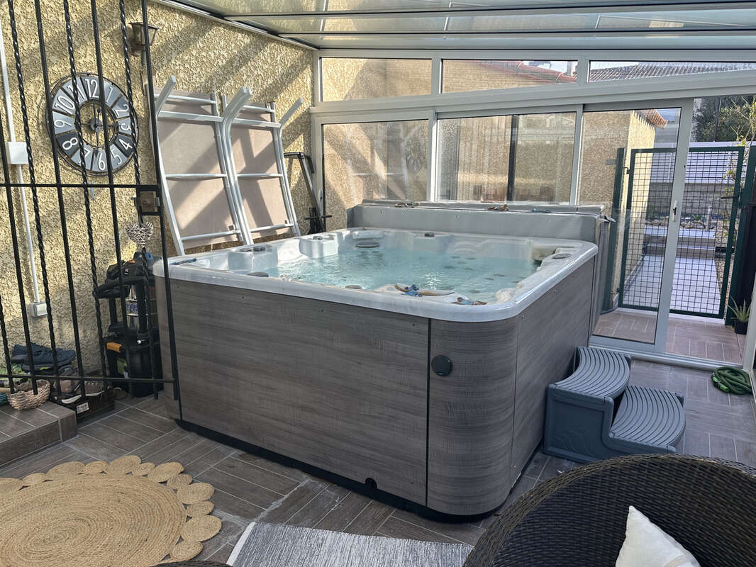 Maison à VILLENEUVE-LA-RIVIERE