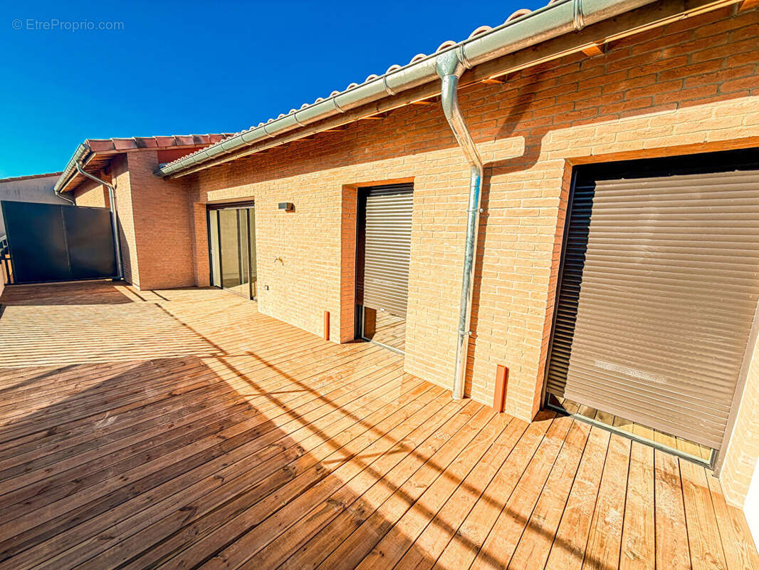 Dernier etage grande terrasse - photo 2