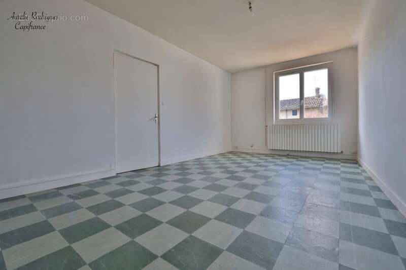 Maison à vendre 3 pièces BOZ (01) - photo 6