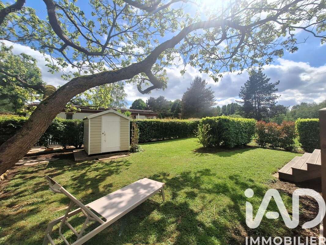 Maison 38 m² à Verdelot  - photo 2