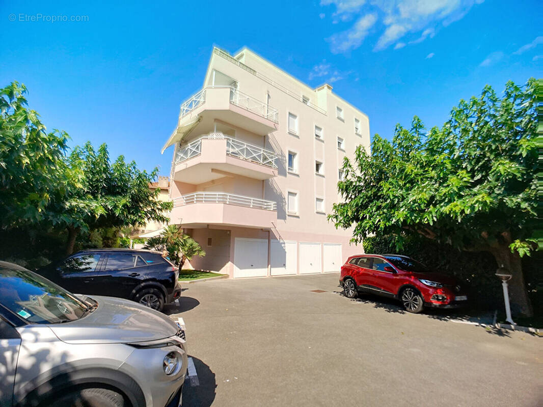 Appartement à SAINT-RAPHAEL