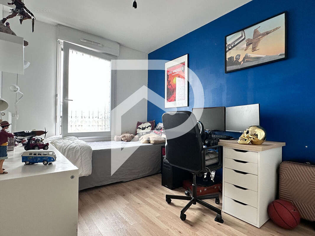 Appartement à MENNECY