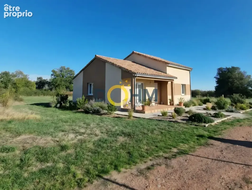 Terrain constructible de 1 146 m2   Nervieux (42) - photo 1