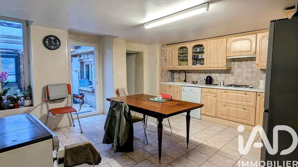 Photo 7 - Maison à NEUILLY-SAINT-FRONT