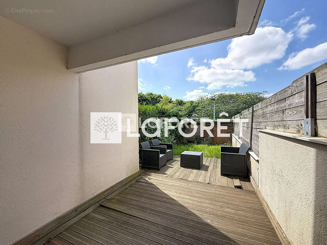 Appartement à MOISSY-CRAMAYEL