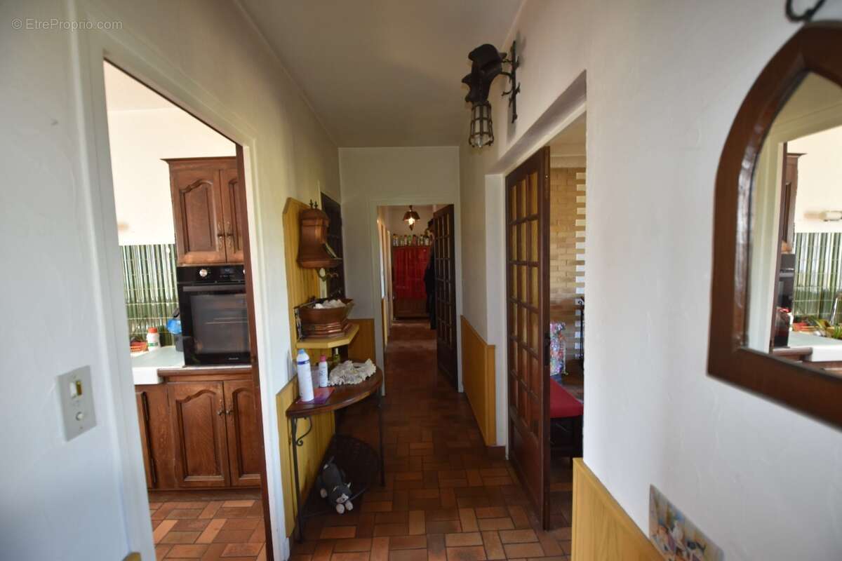Maison à vendre 7 pièces DIGOIN (71) - photo 4