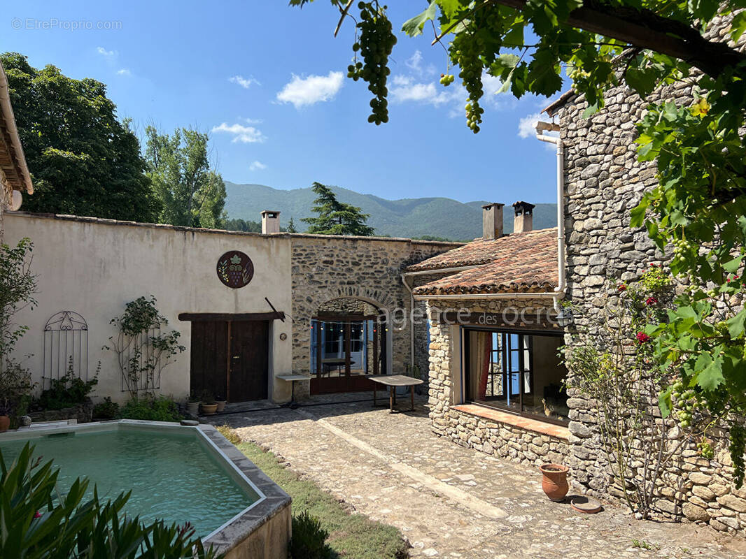 Maison à SAINT-MARTIN-DE-CASTILLON