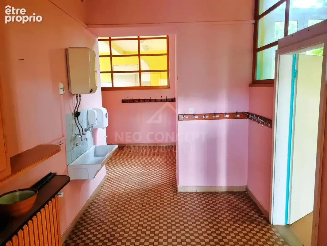 *** Produit d'investissement *** immeuble situé  à proximité de toutes les commodités. A NE PAS LOUPER !!! - photo 6