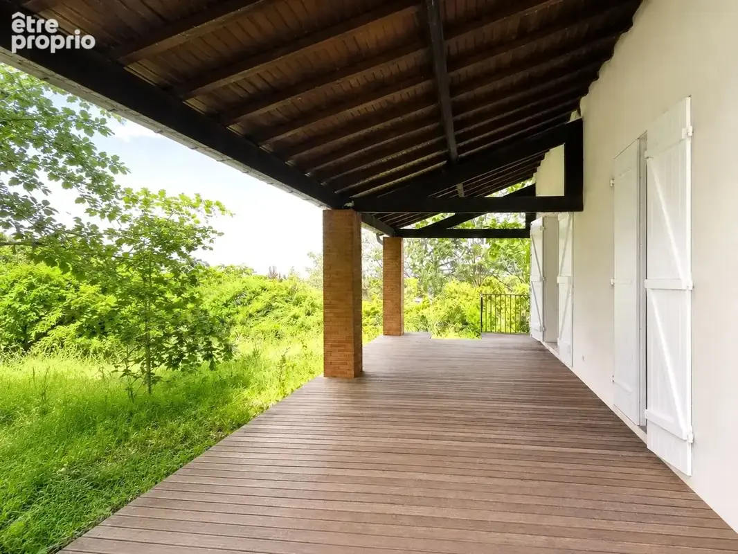 Appartement à LACROIX-FALGARDE