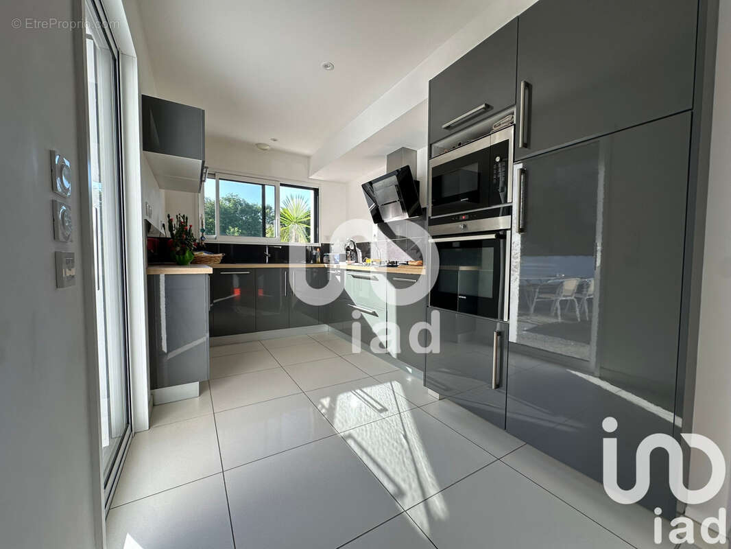 Photo 8 - Maison à MEDIS