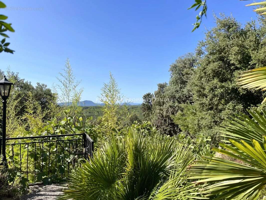 Maison à MOISSAC-BELLEVUE