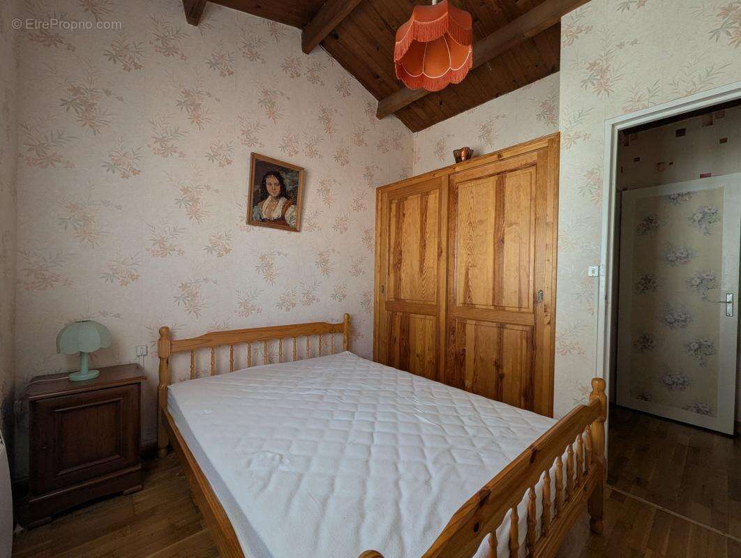 Maison à LES MATHES