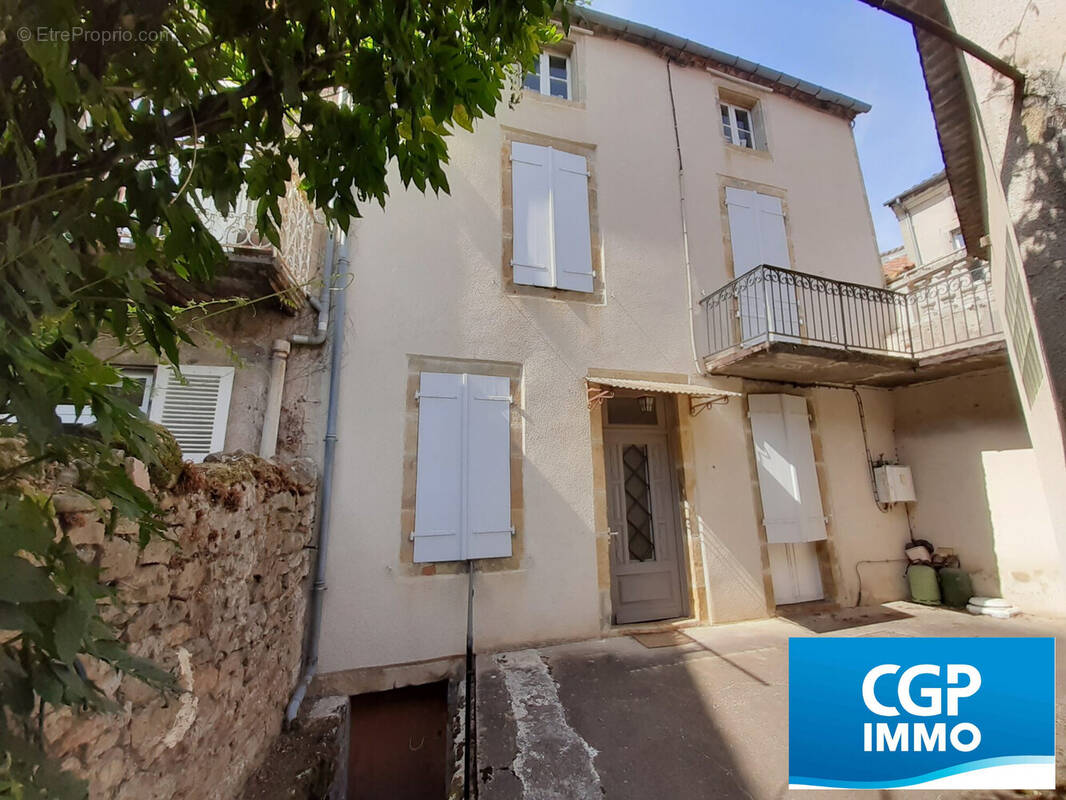 Appartement à SAINT-CERE