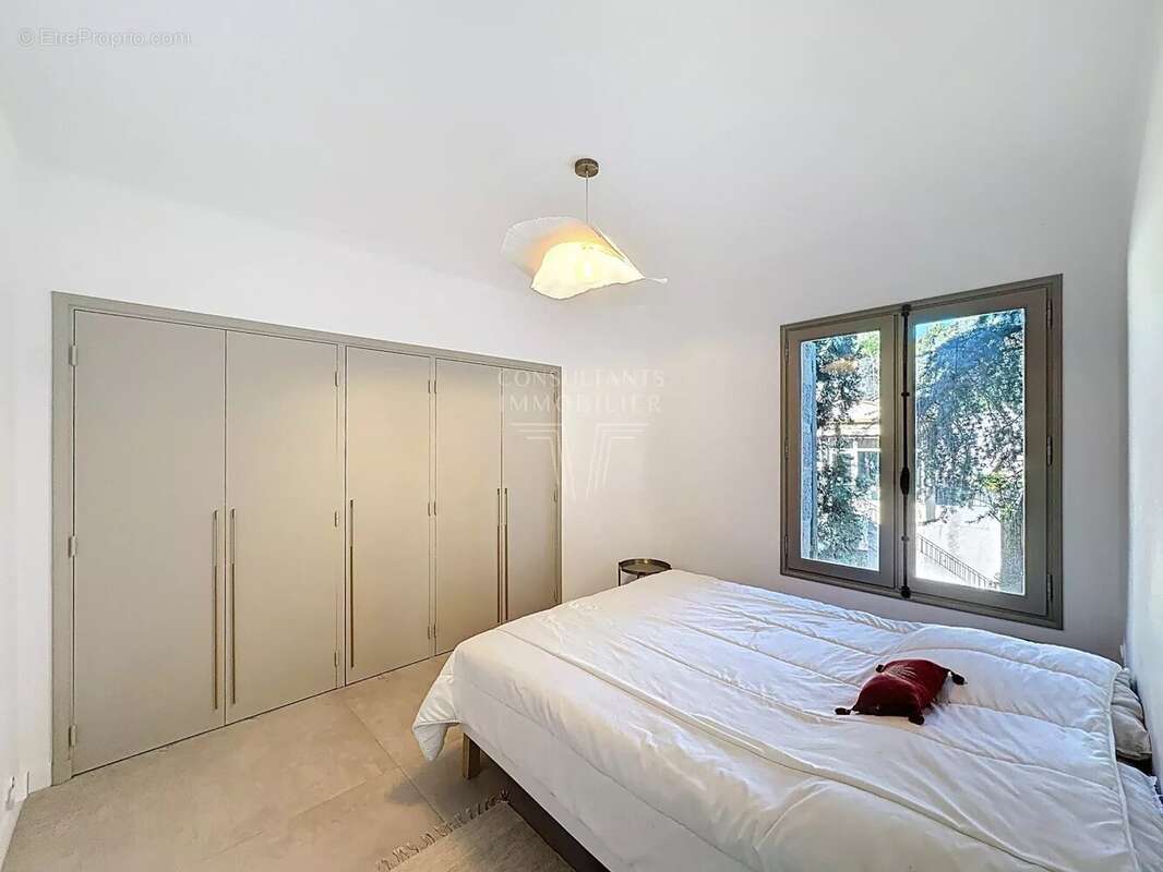 Maison à MANDELIEU-LA-NAPOULE