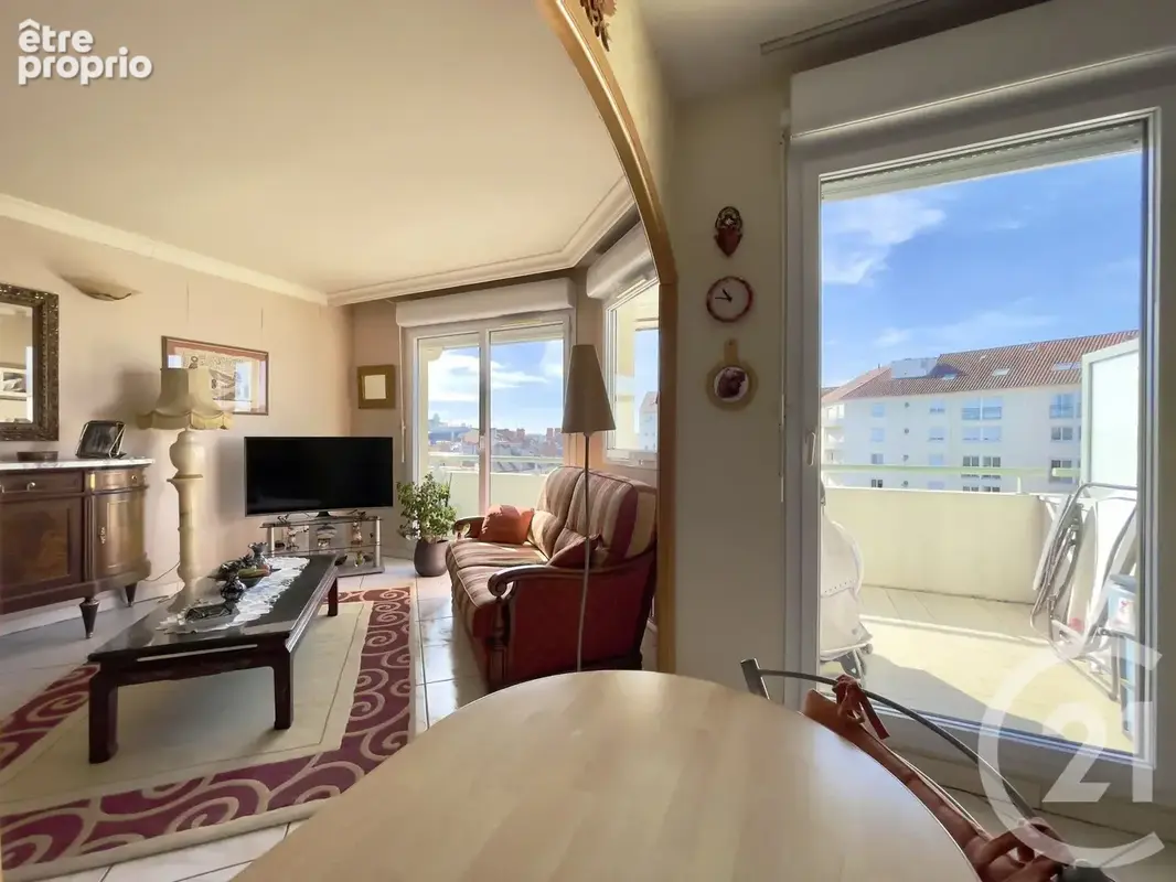 Appartement 3 pièces 72 m² à vendre à Villeurbanne (69100) - photo 7
