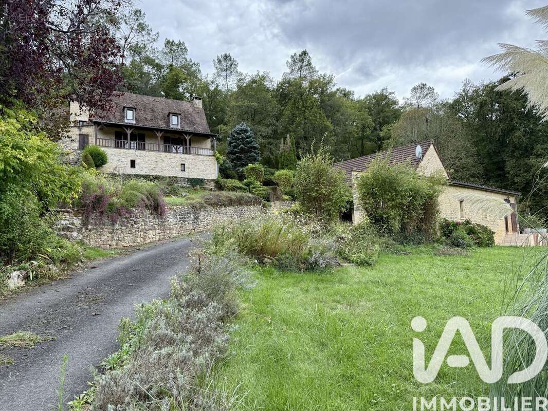 Photo 2 - Maison à PRATS-DE-CARLUX