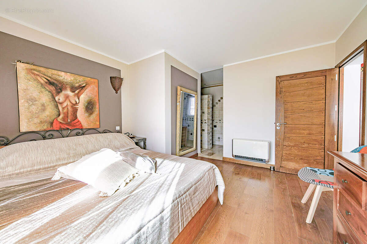 Villa Borgo 5 pièces 160 m2 - photo 6