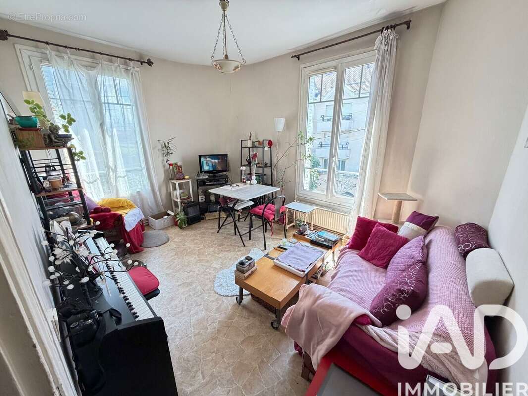 Photo 2 - Appartement à VILLENEUVE-LE-ROI