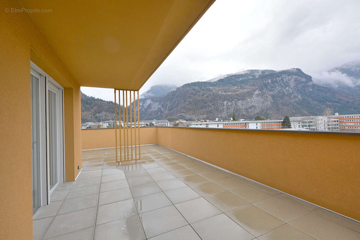 Appartement à CLUSES