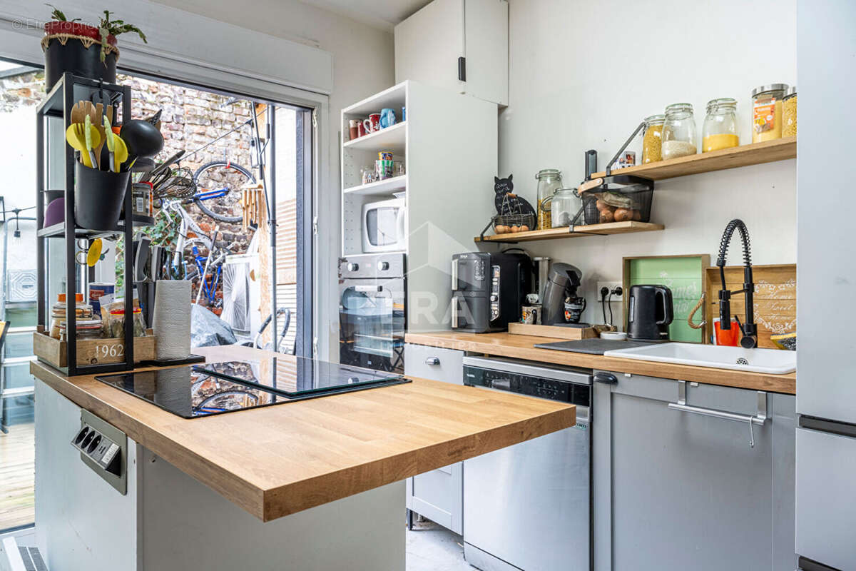 Maison à LYS-LEZ-LANNOY