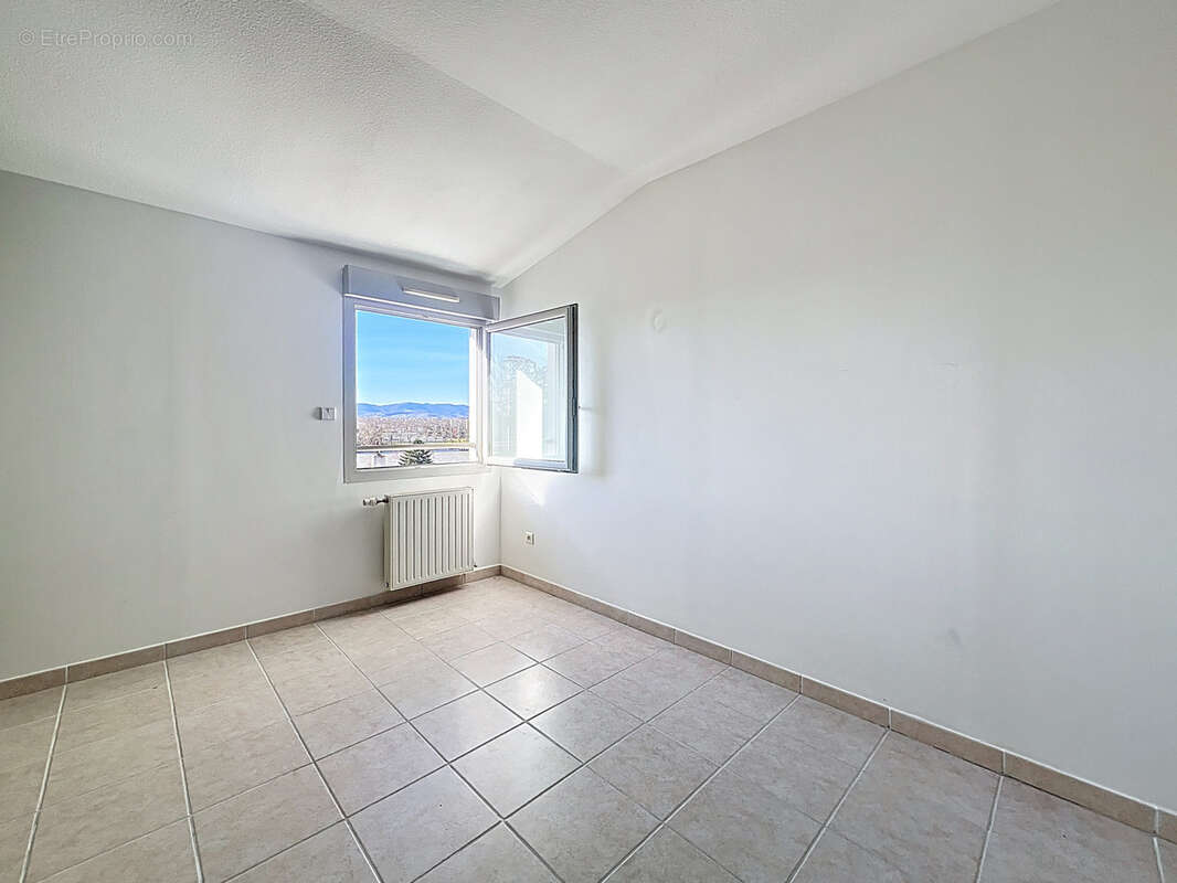 Appartement à JASSANS-RIOTTIER