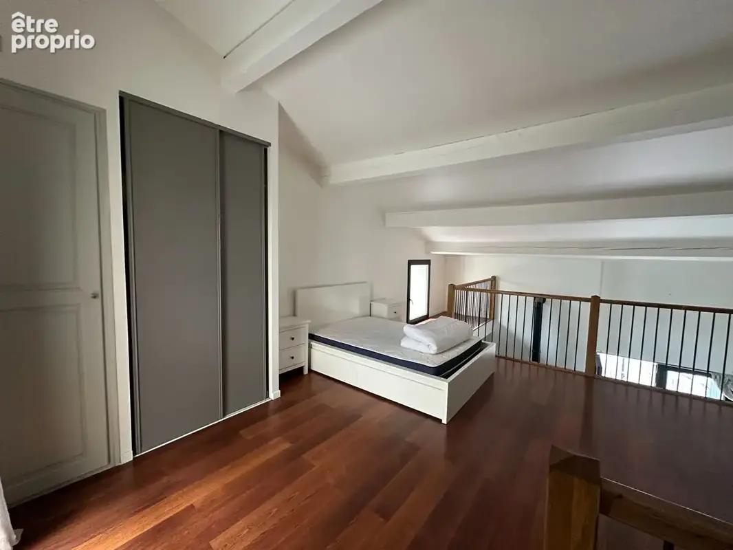 Vente Aix nord en exclusivité LC Gestion vous propose un appartement indépendant de type 2 avec cour privative - photo 5