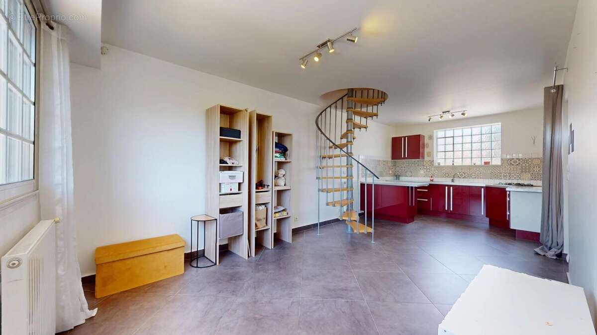 Maison 255 m² à Courtry  - photo 22