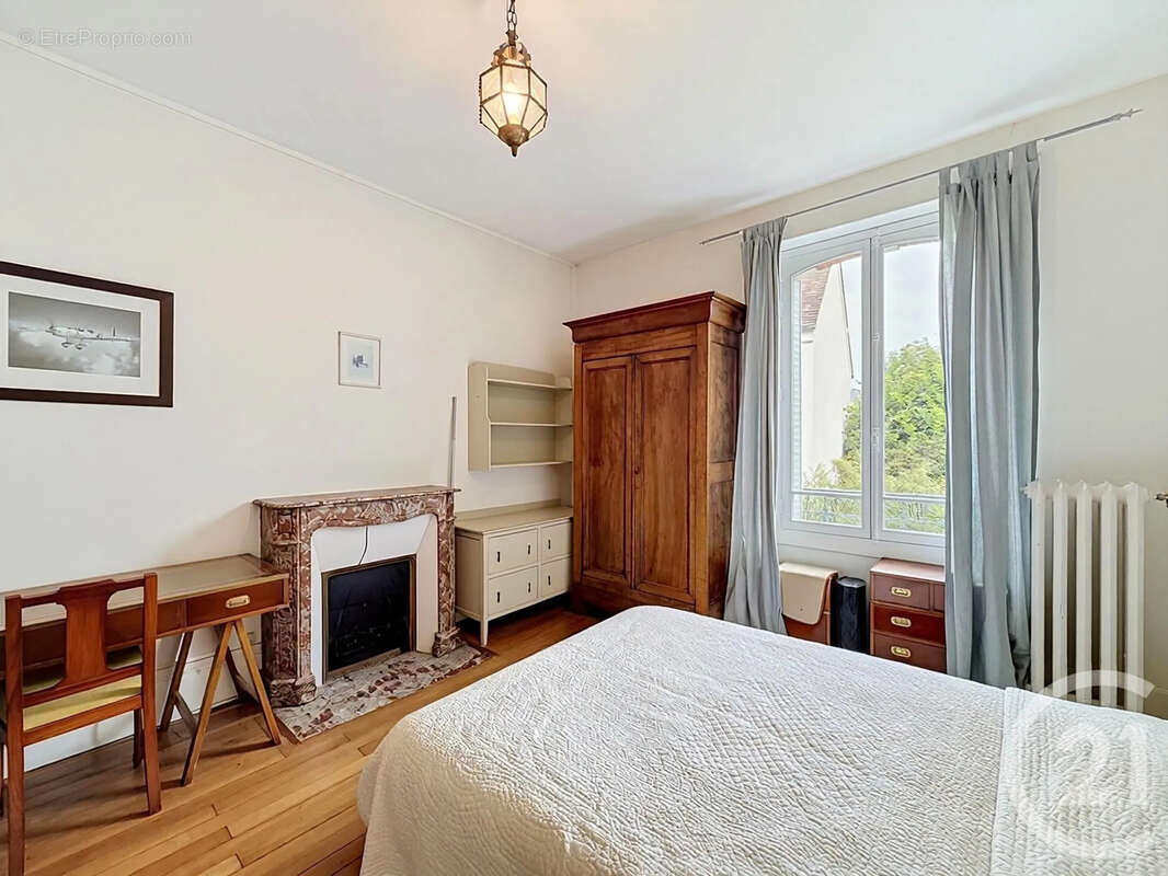 Maison 216 m² à Fontainebleau  - photo 14