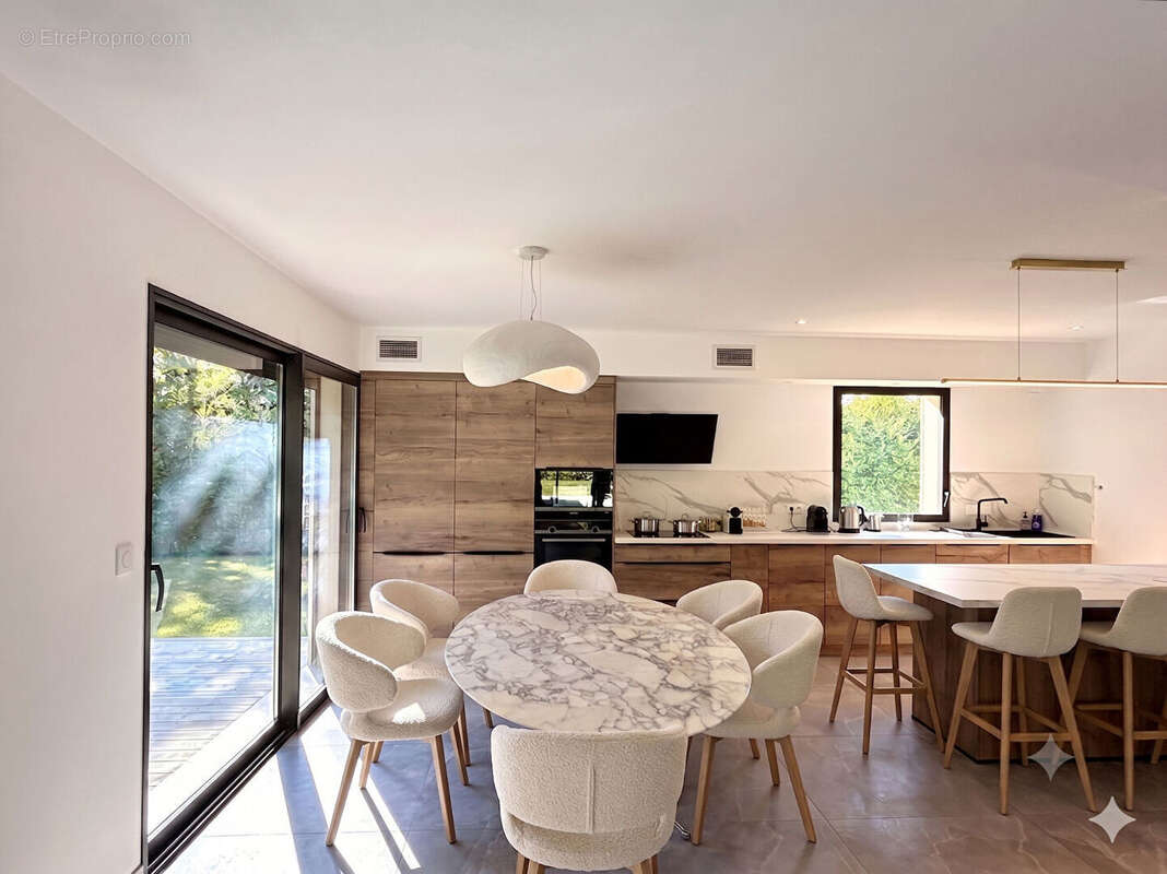 Maison à AIX-EN-PROVENCE