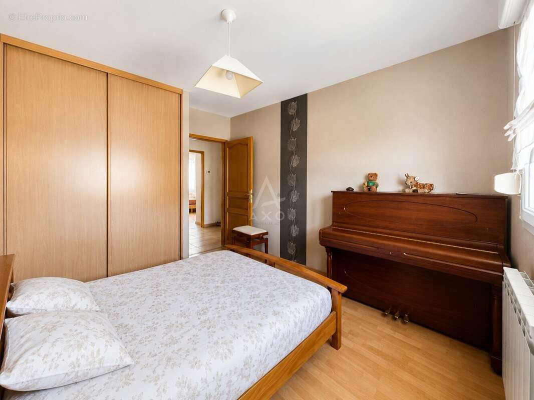 Maison 4 chambres avec piscine - photo 12