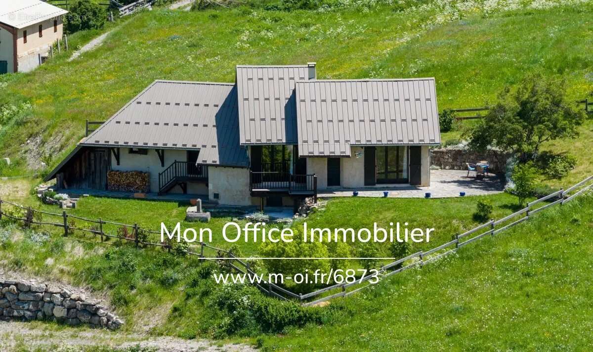 Maison à CREVOUX