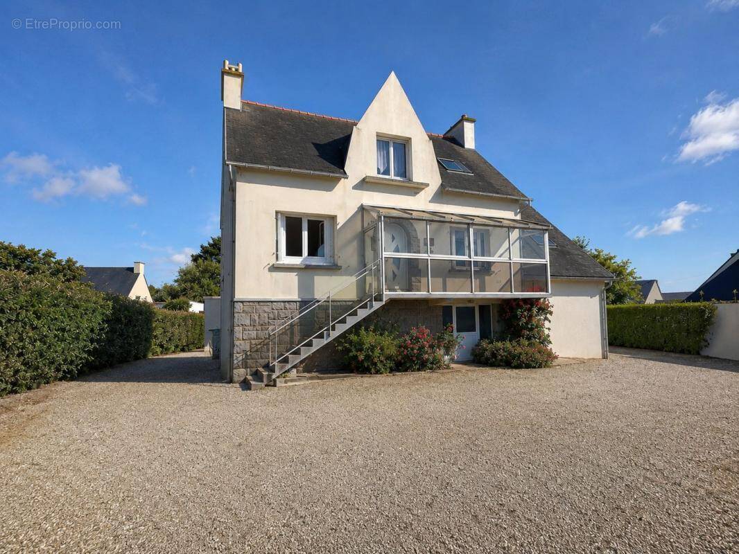Maison à PLOUGASNOU