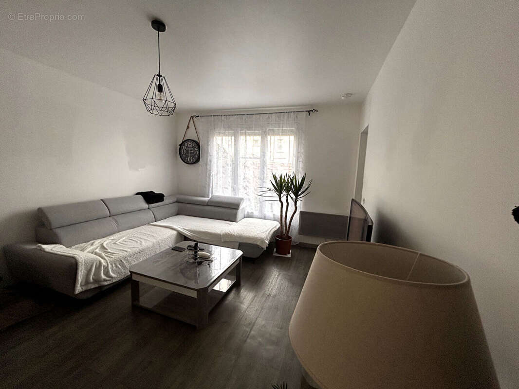 Maison à VAL-DE-REUIL