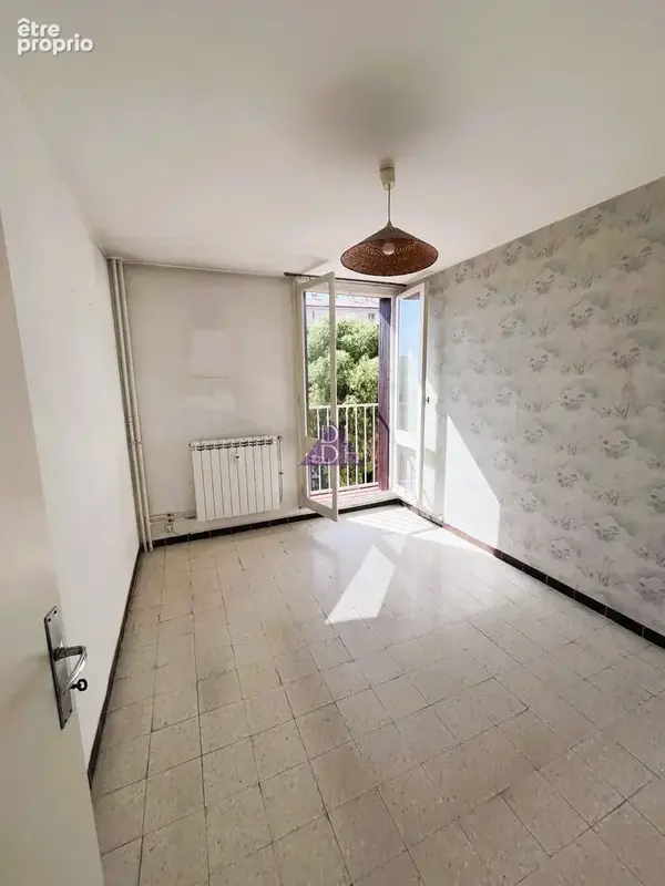 À deux pas des commodités sur le secteur ouest appartement à rénover avec potentiel! - photo 5