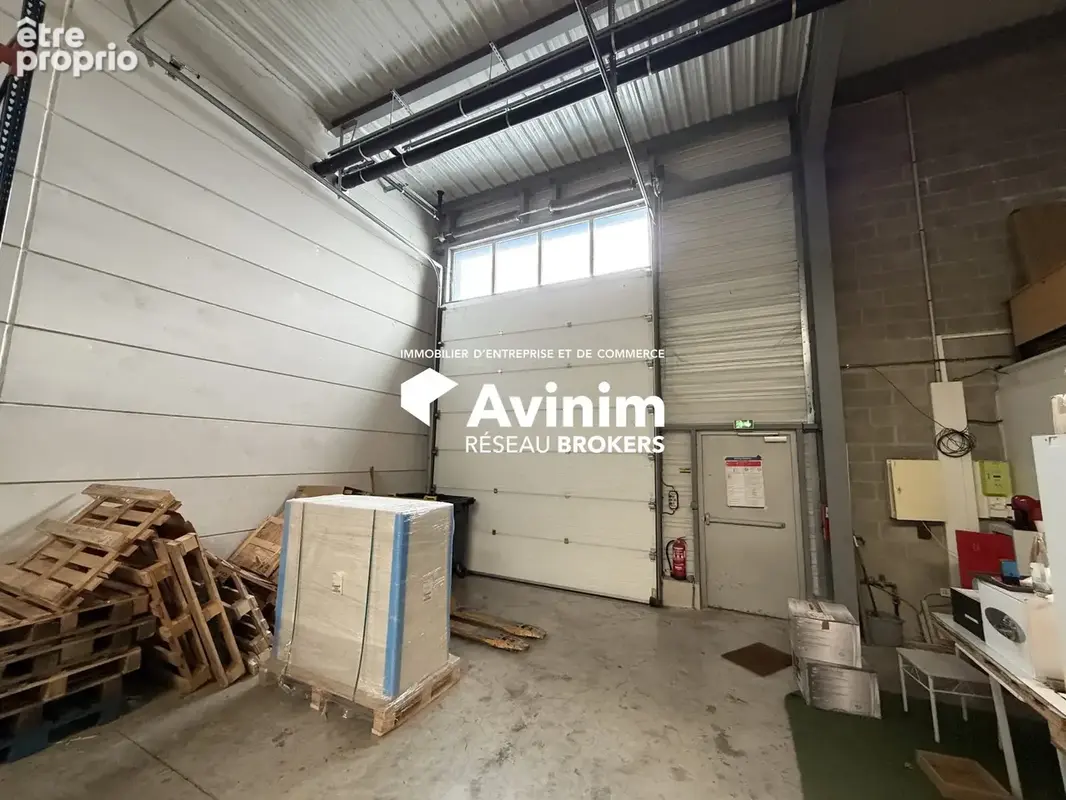 Commerce 351 m² à vendre à Chambly (60230) - photo 2