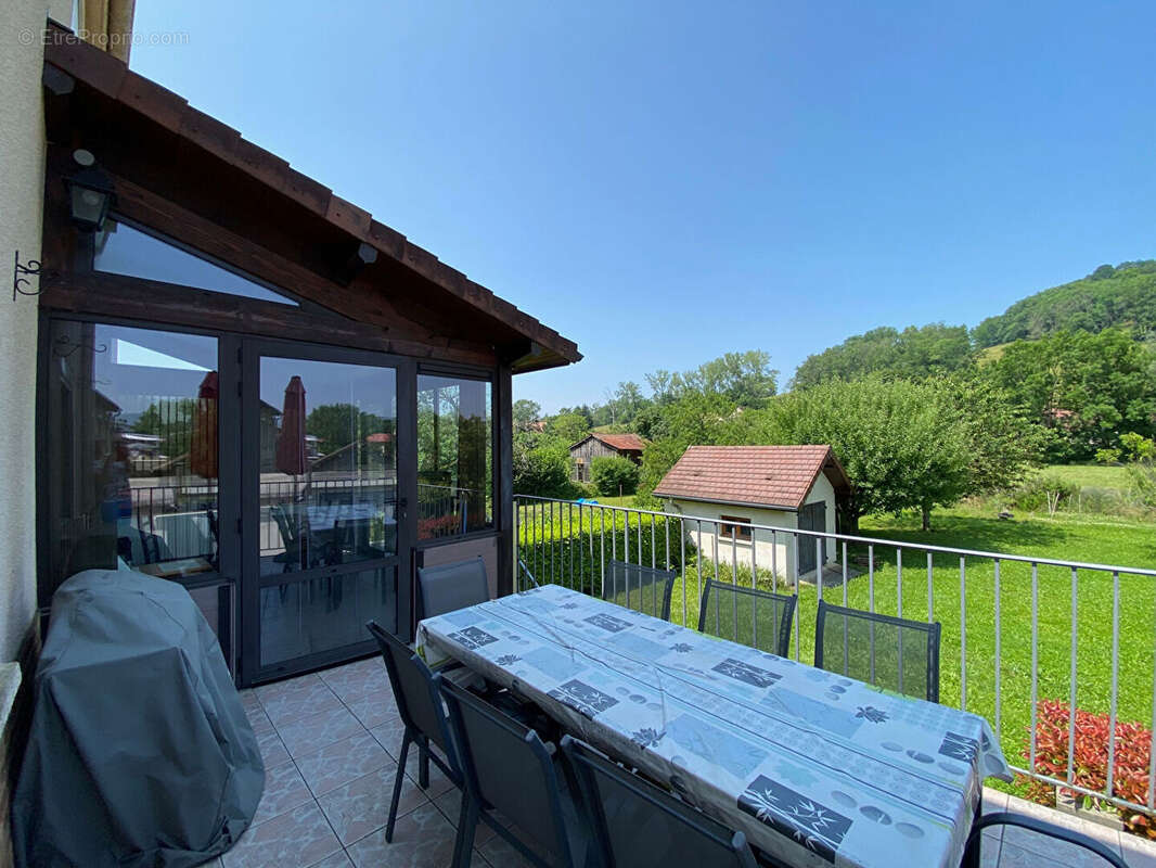 Maison à LONS-LE-SAUNIER