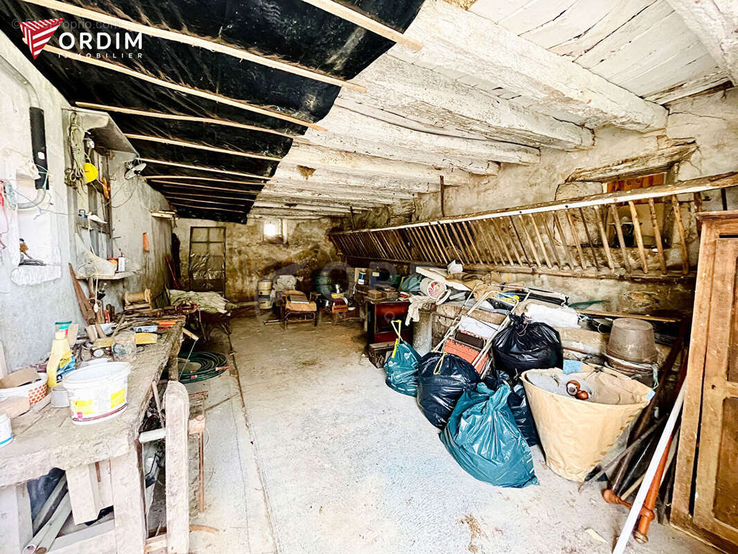 Maison à SAINT-SAUVEUR-EN-PUISAYE