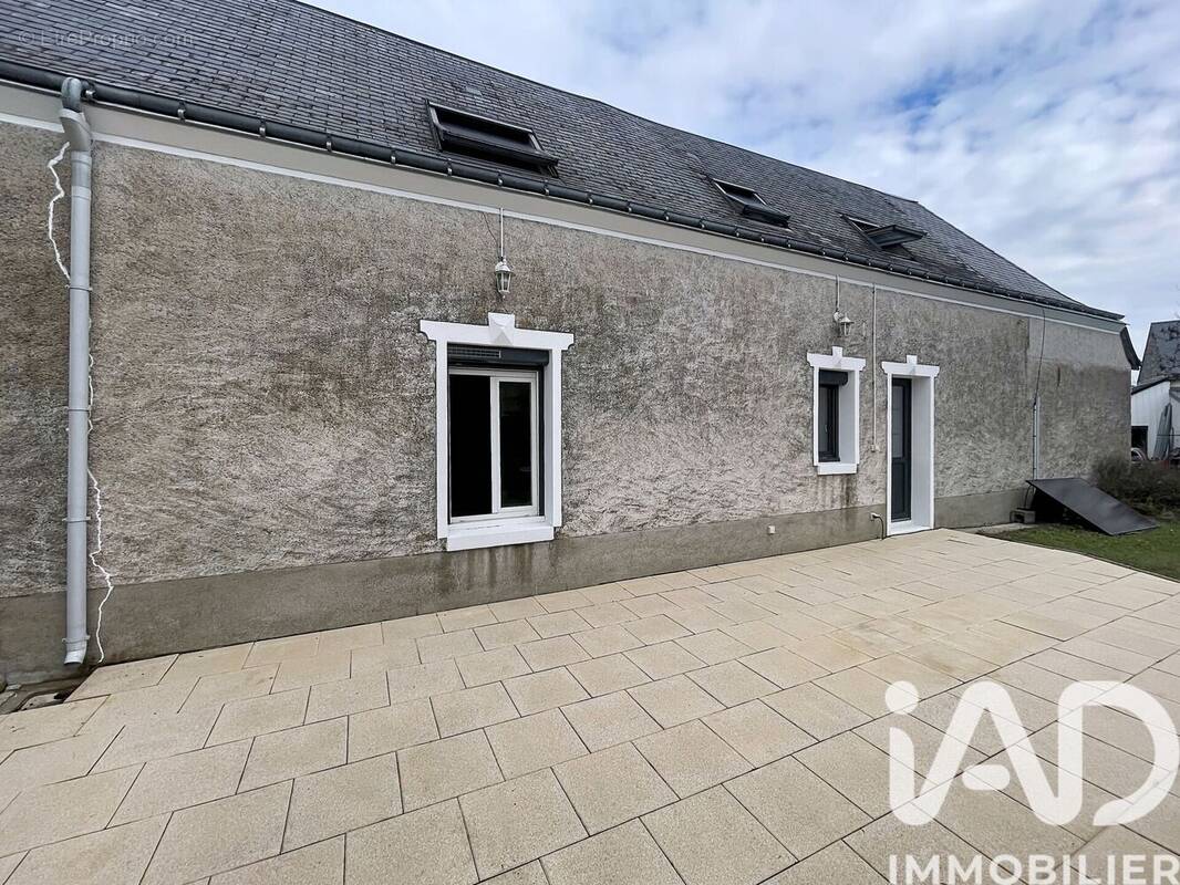 Photo 1 - Maison à TRUYES