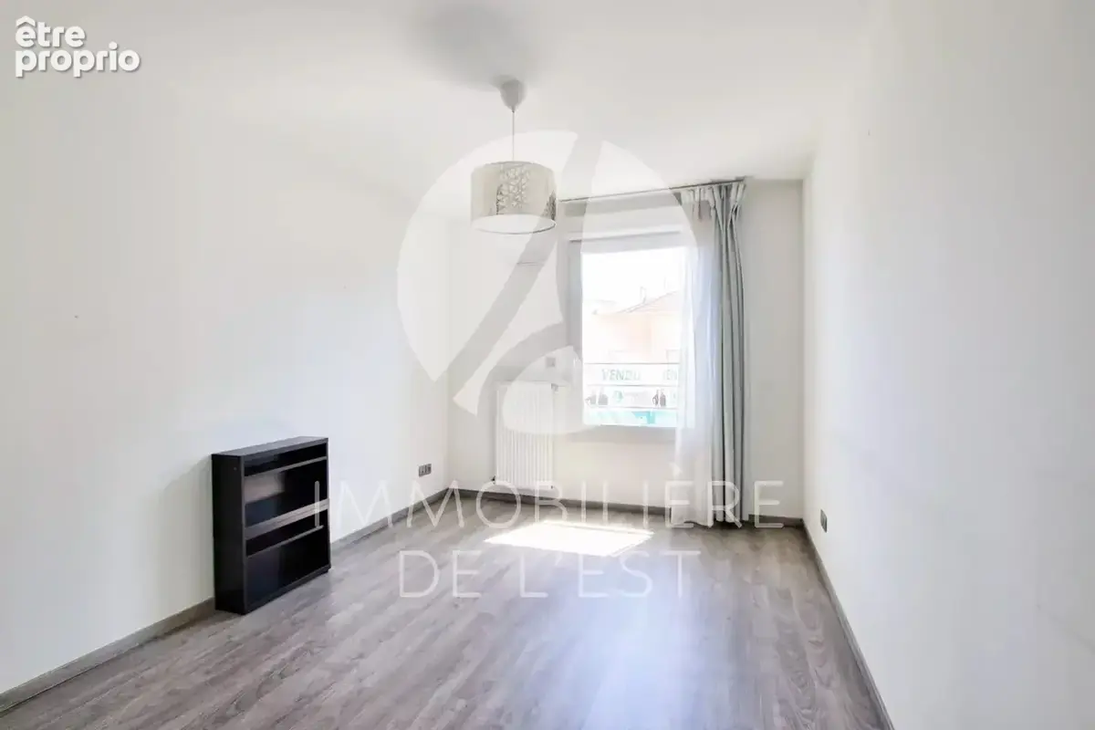 T3 - LYON 8e - 63m² - photo 7