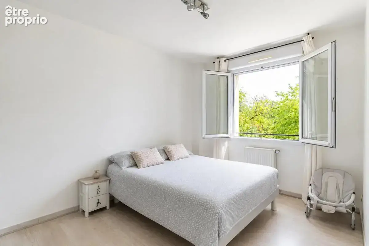 Maison de 5 pièces de plus de 120 m² à Argenteuil avec annexe - photo 7