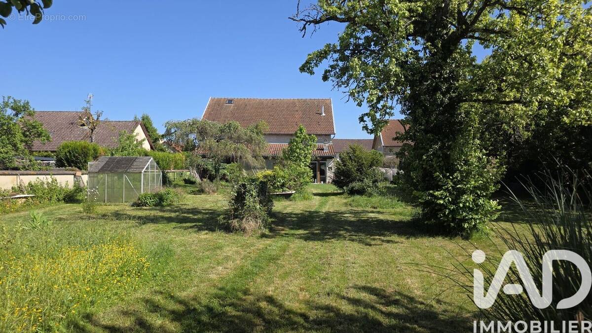 Photo 1 - Maison à SEMOUTIERS-MONTSAON