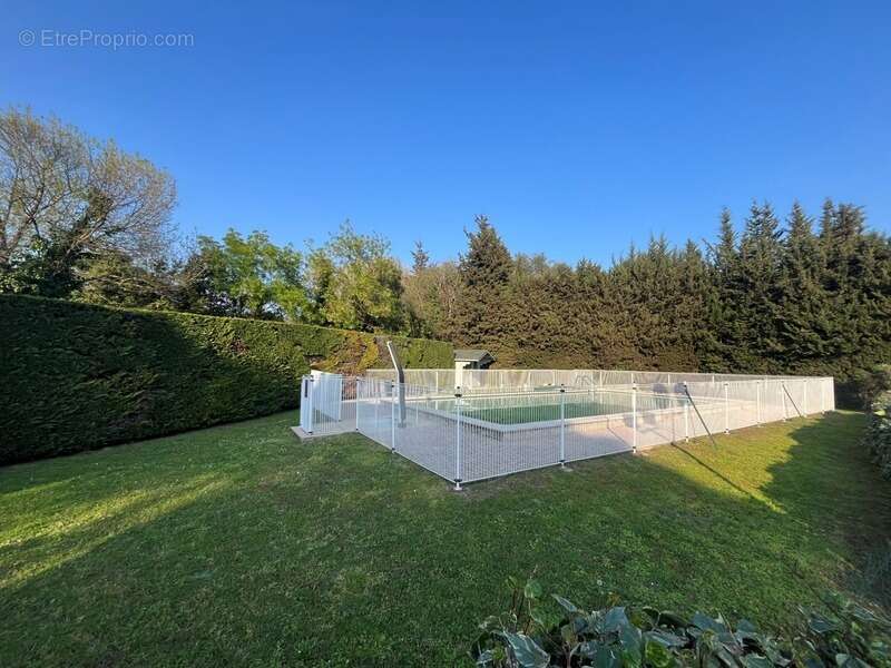 Maison à AURIBEAU-SUR-SIAGNE