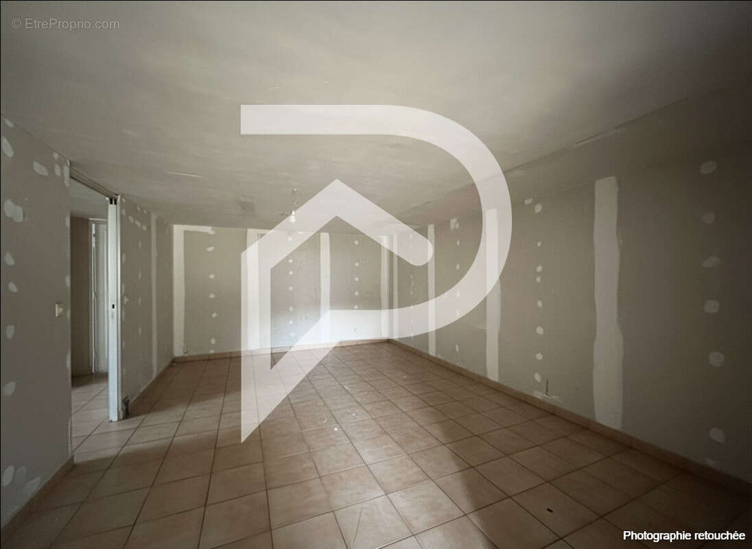 Maison à SAINT-CYPRIEN