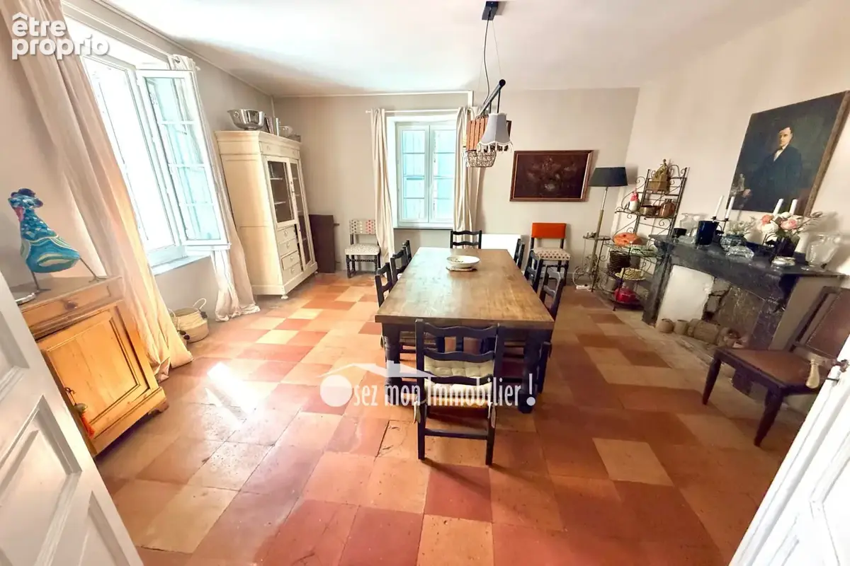 Maison 10 pièces 327 m² à vendre à Roquefort-Des-Corbieres (11540) - photo 2